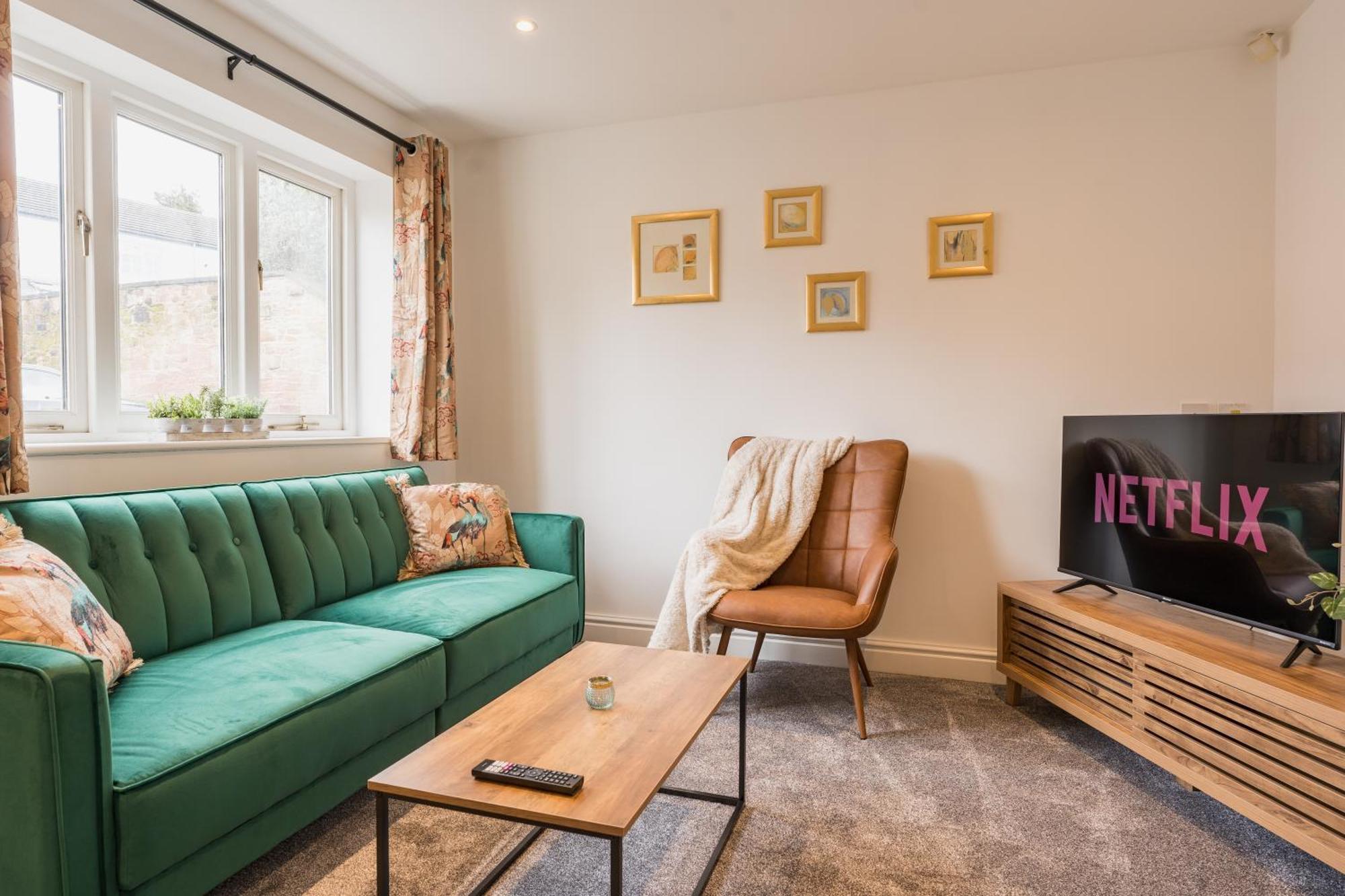Beautifully Done 5 Bed Barn Conversion In Heswall - Sleeps Up To 10 Екстер'єр фото